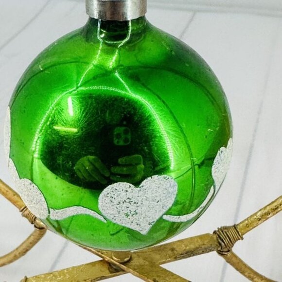 Christmas Tree Ornament Blown Glass Round Mica Hearts Green Ball 3" - Picture 10 of 16